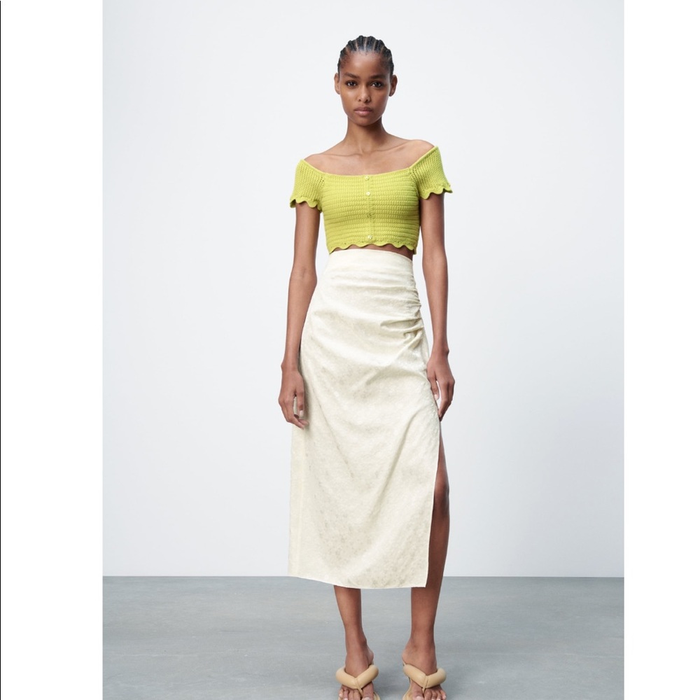 Zara cream jacquard slit pencil midi skirt
